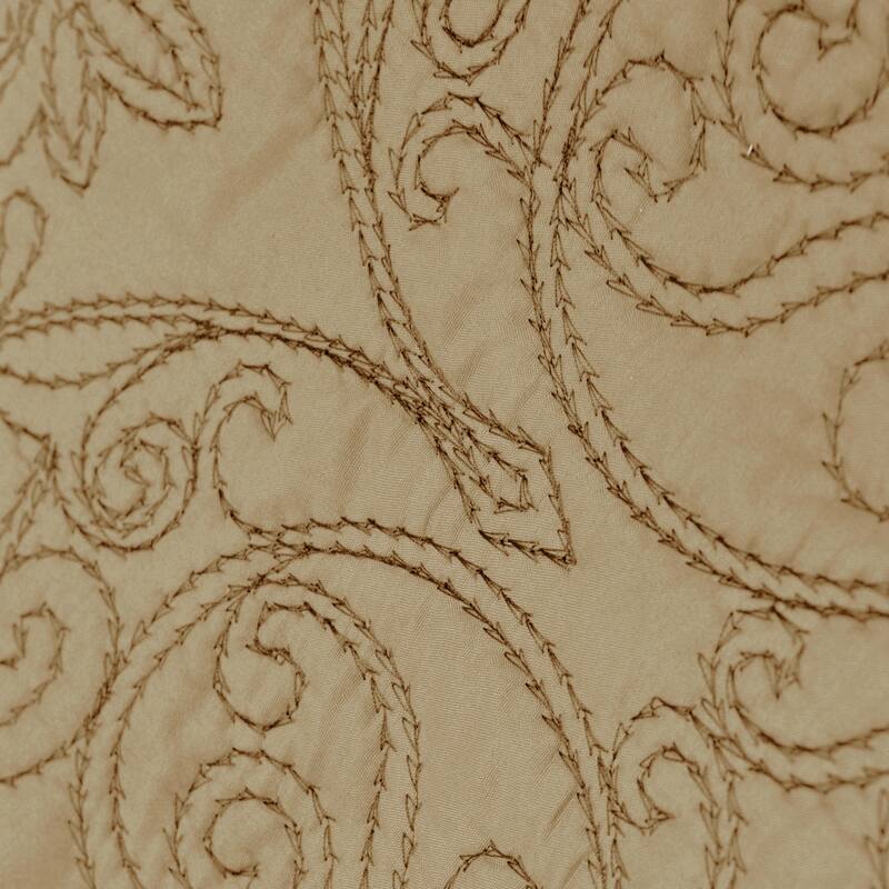 Serenta Damask Oversized 4-piece Bedspread Set