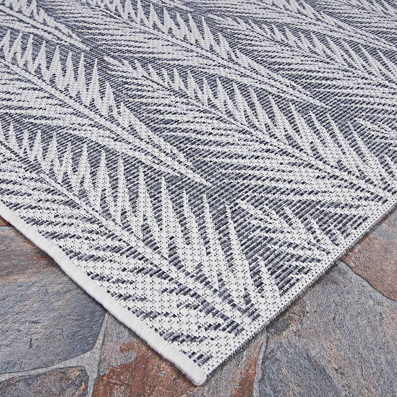 Savona Pines Indoor/ Outdoor Area Rug