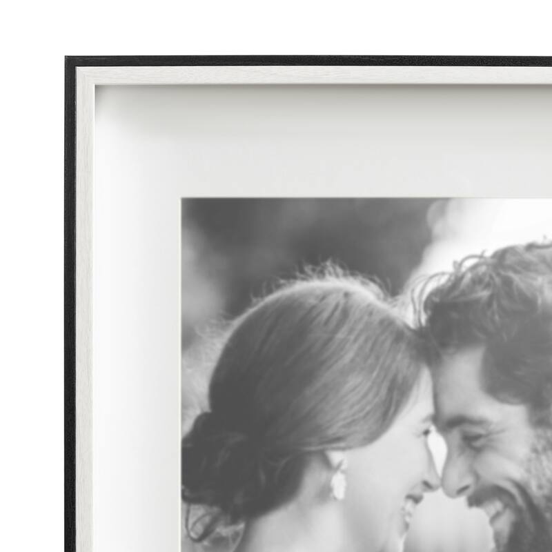 Kate and Laurel Gibson Wall Photo Frame Set