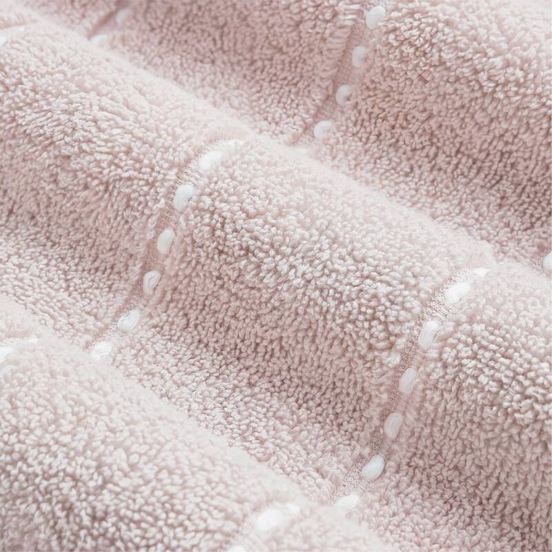 Juicy Couture 6-Piece Towel Set 2 Bath Towels 2 Hand Towels 2 Washcloths - 28"x54"/16"x26"/12"x12"