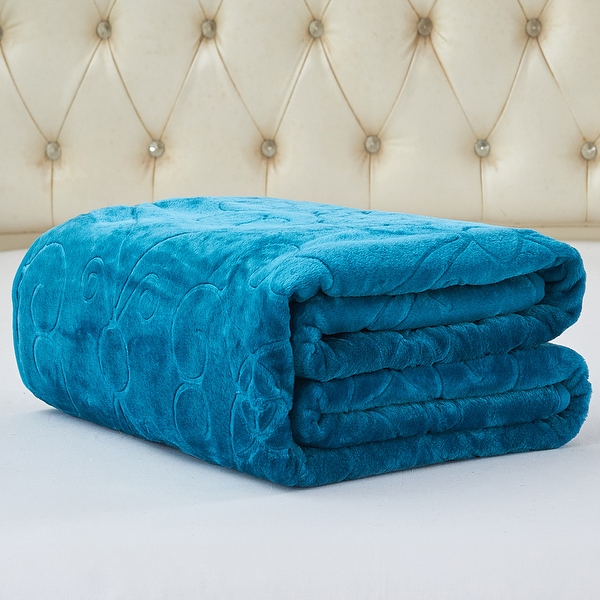 Queen size discount plush throw blanket