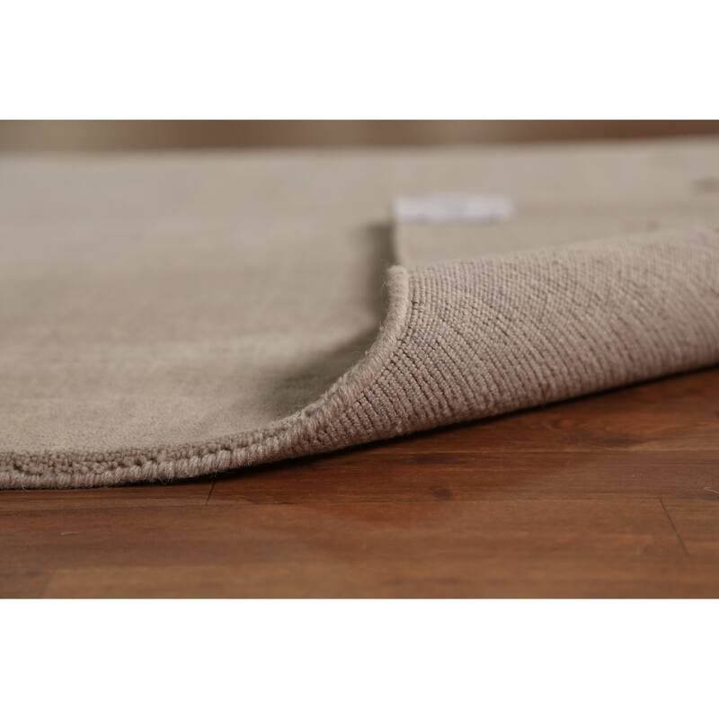 Hand Knotted Oriental 100% Wool Carpet Tribal Animal Pictorial Beige & Ivories Gabbeh Area Rug - 7' 7'' X 5' 4''