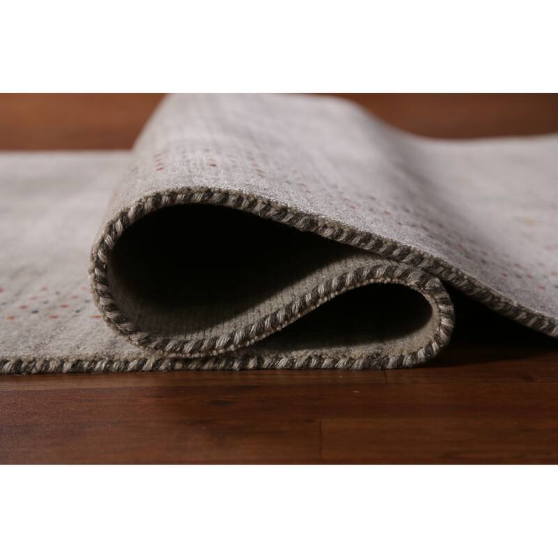 Hand Knotted Oriental 100% Wool Carpet Tribal Animal Pictorial Beige & Ivories Gabbeh Area Rug - 7' 9'' X 5' 0''