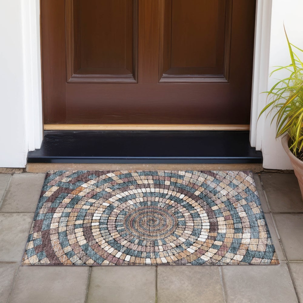 Machine Washable Indoor/Outdoor Contemporary Pinwheel Chantille Rug