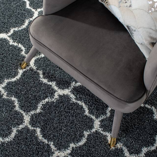 SAFAVIEH Hudson Shag Vitchka Glam Trellis 2-inch Area Rug