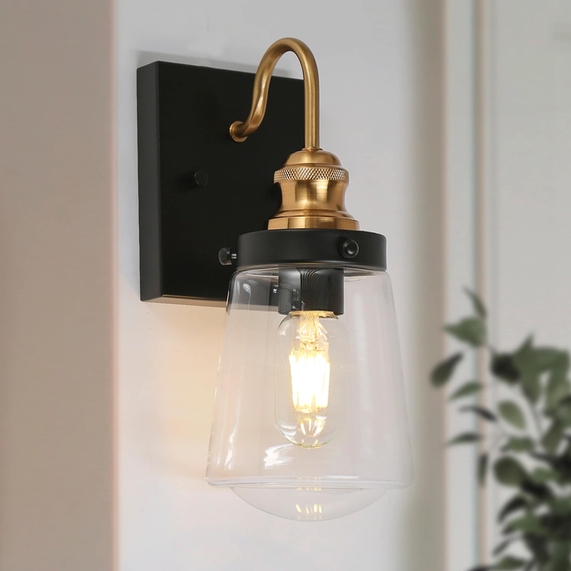 Cozia Modern 1-light Black Gold Wall Light Dimmable LED Sconce