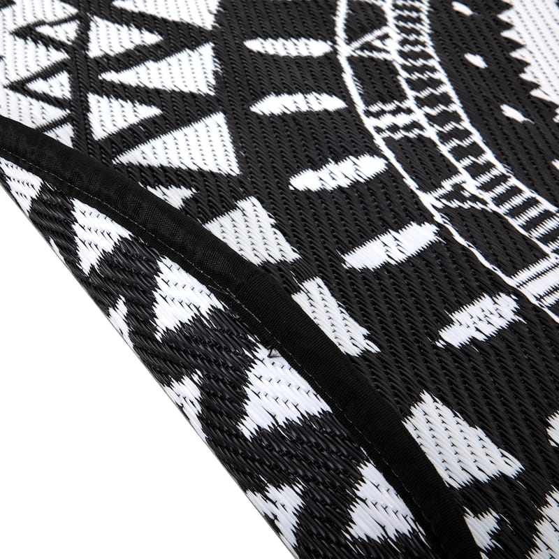 NUU GARDEN Black/ White Indoor/Outdoor Kaleidoscope Round Area Rug