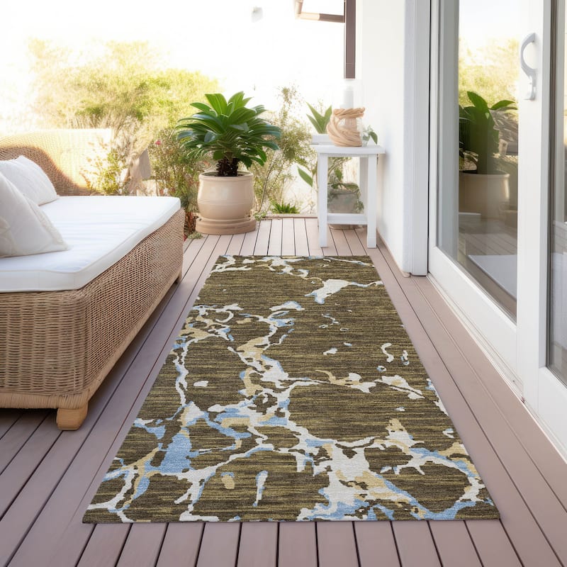 Machine Washable Indoor/ Outdoor Abstract Camo Chantille Rug