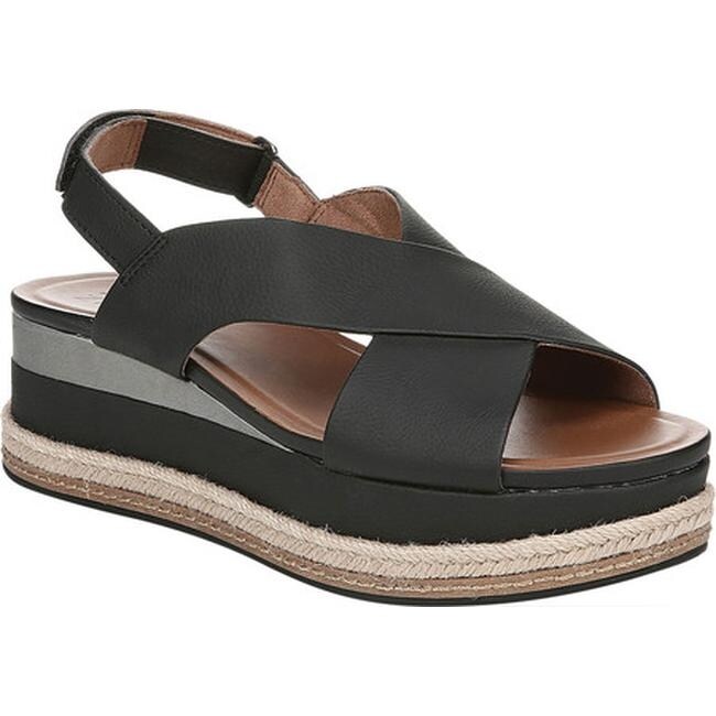 naturalizer baya platform sandal