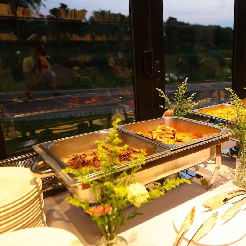 4 Pack Chafing Dish Buffet Set, 8QT Stainless Steel 1/2 Size Pan Chafing Dish, Chafers and Buffet Warmer Sets for Wedding