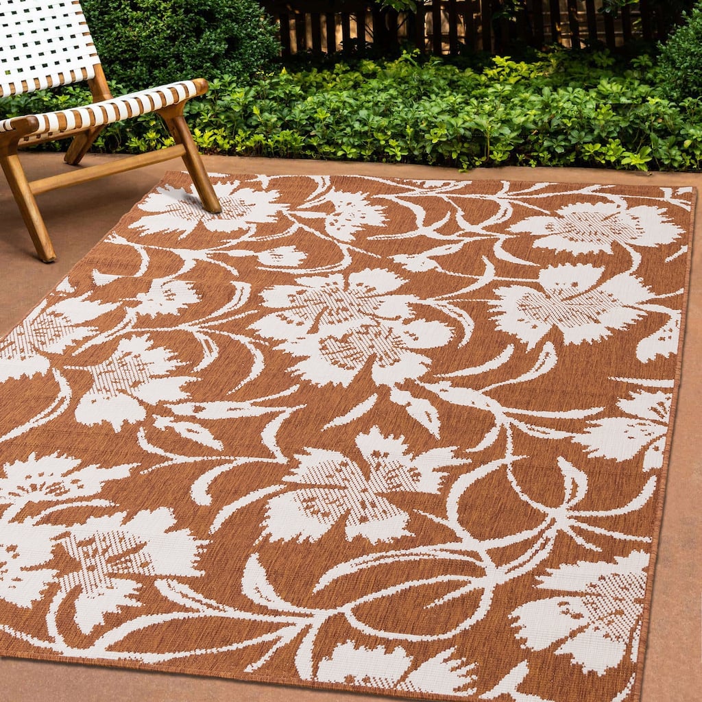 Orange Cream Reversible Floral Indoor/Outdoor Area Rug