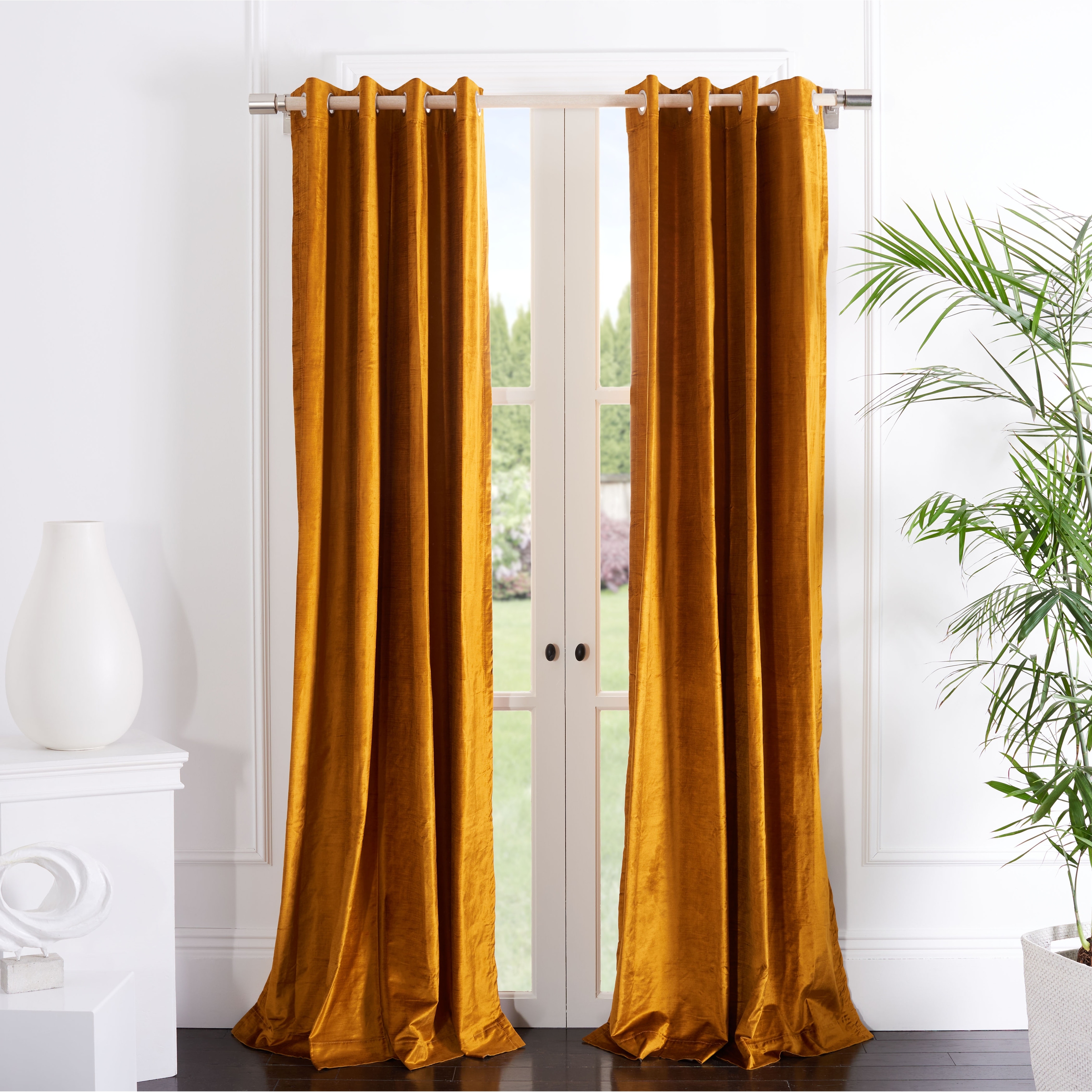 SAFAVIEH Zulfiye Traditional Cotton Solid Curtain, 52 x 84-Inch