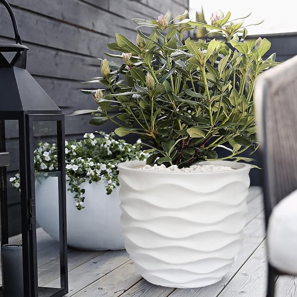White Wavy Design Planter