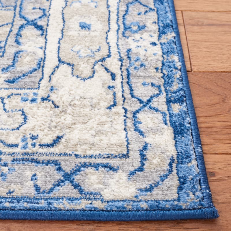 SAFAVIEH, Brentwood Gretha Traditional Oriental Rug - 2' x 8' Runner
