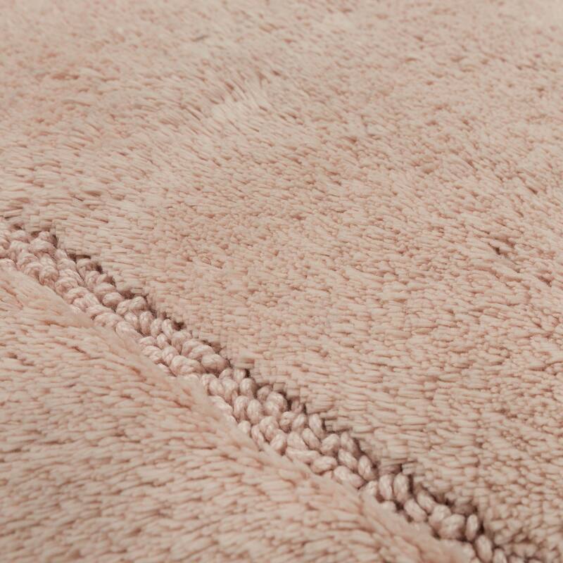 Mohawk Home Regency Bath Rug