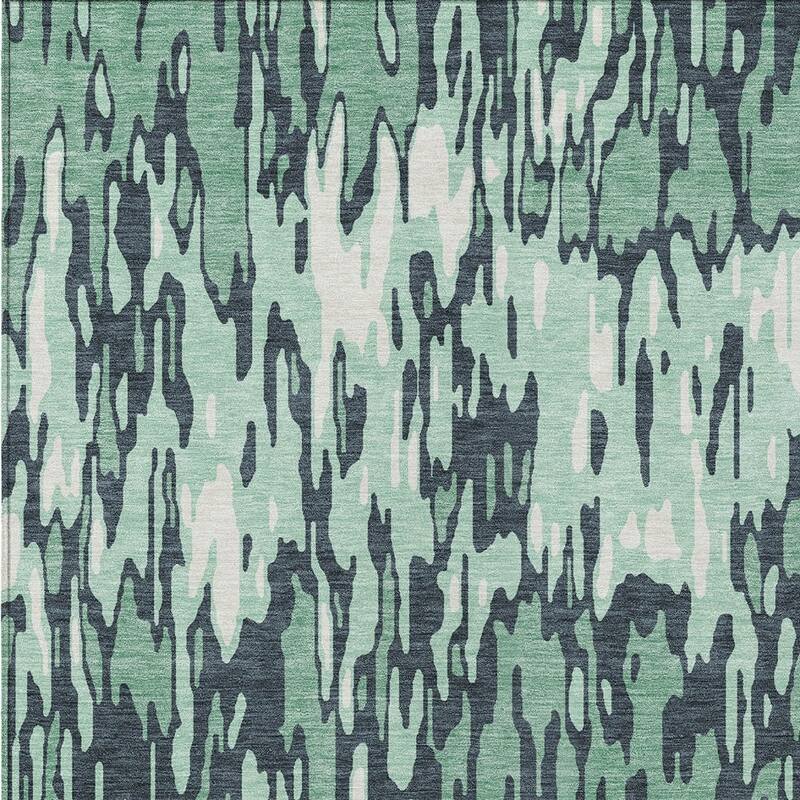 HomeRoots Striped Transitional Rectangle Outdoor Rug