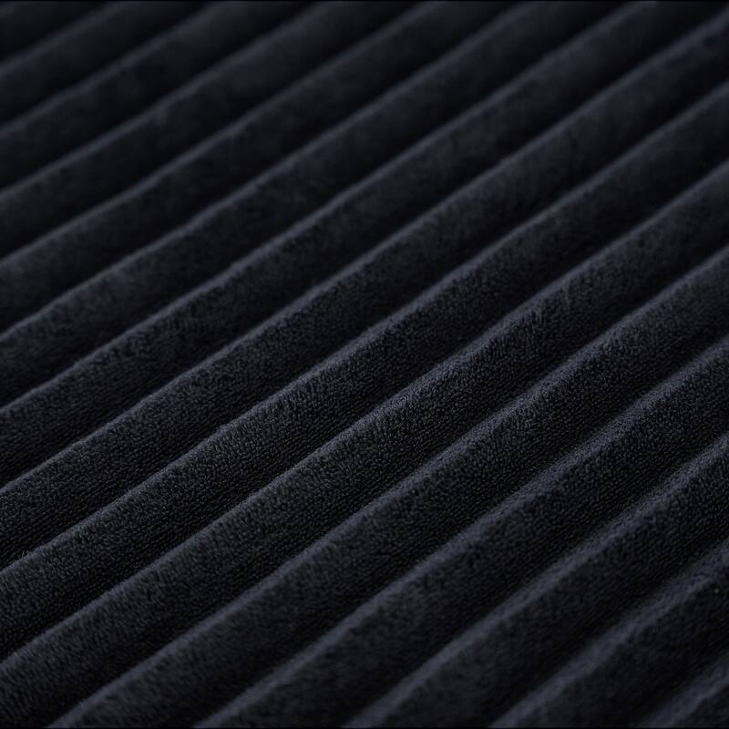 Sofa 130-in Casual Black 4 -seater Reclining Sectional - 8' x 10'