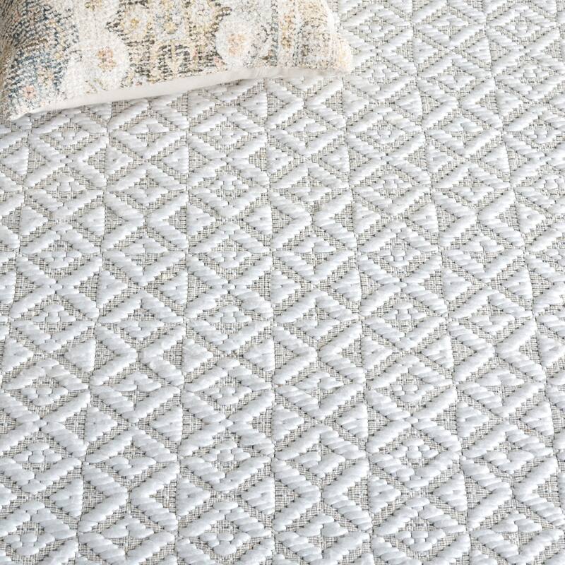 SAFAVIEH Handmade Marbella Tayler Rug