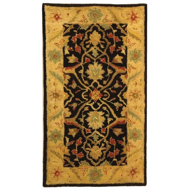 SAFAVIEH Handmade Antiquity Loana Traditional Oriental Wool Rug - 2'3" x 4' - Black