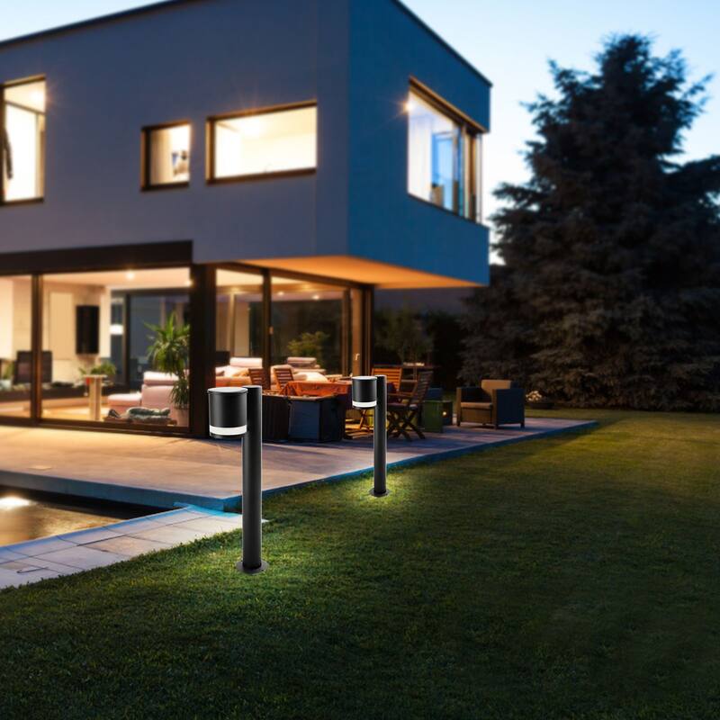 Solar Landscape Pathway Lights LED Outdoor Waterproof Dusk to Dawn Driveway Lights