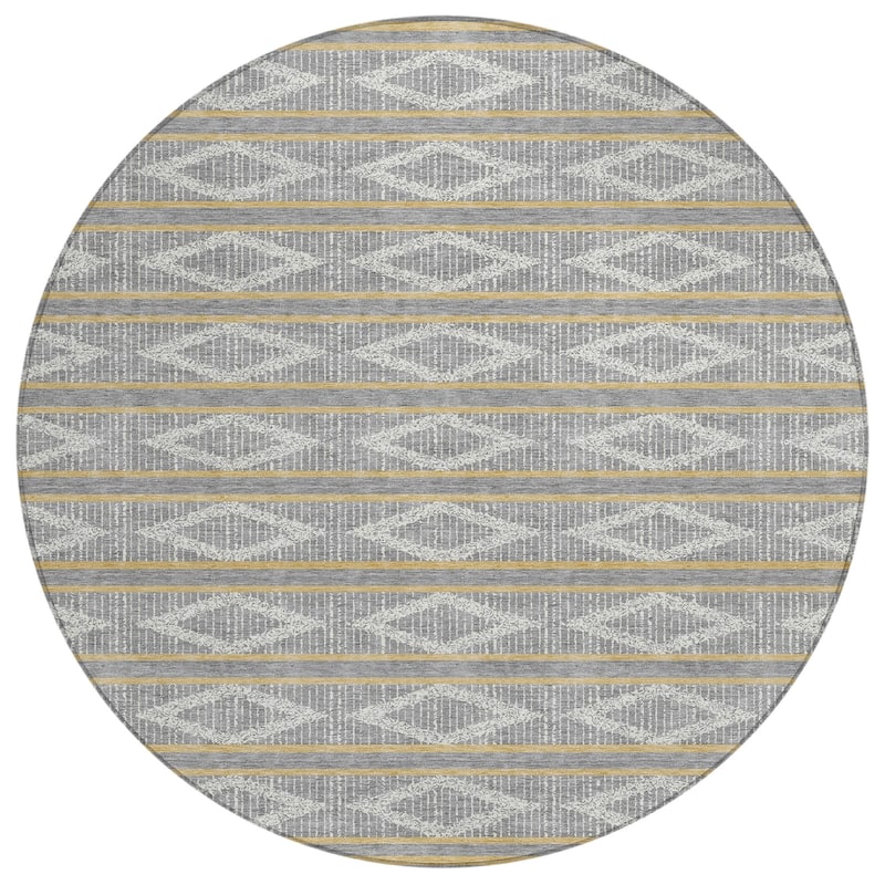 Machine Washable Indoor/ Outdoor Diamond Stripe Chantille Rug