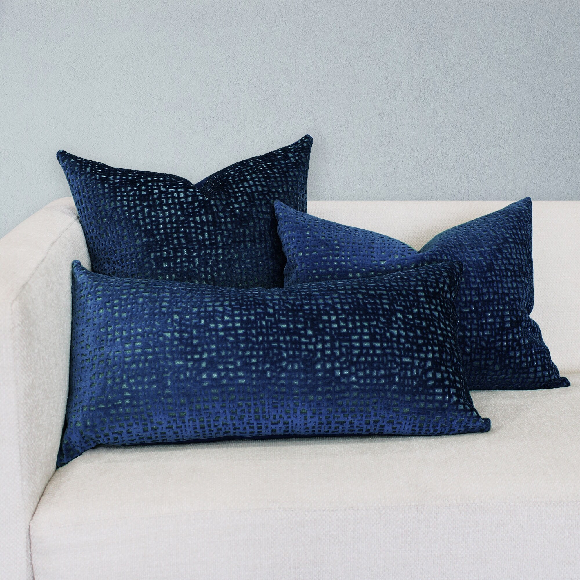 Rodeo Home Monaly Modern Textured Cut Velvet Decorative Pillow
