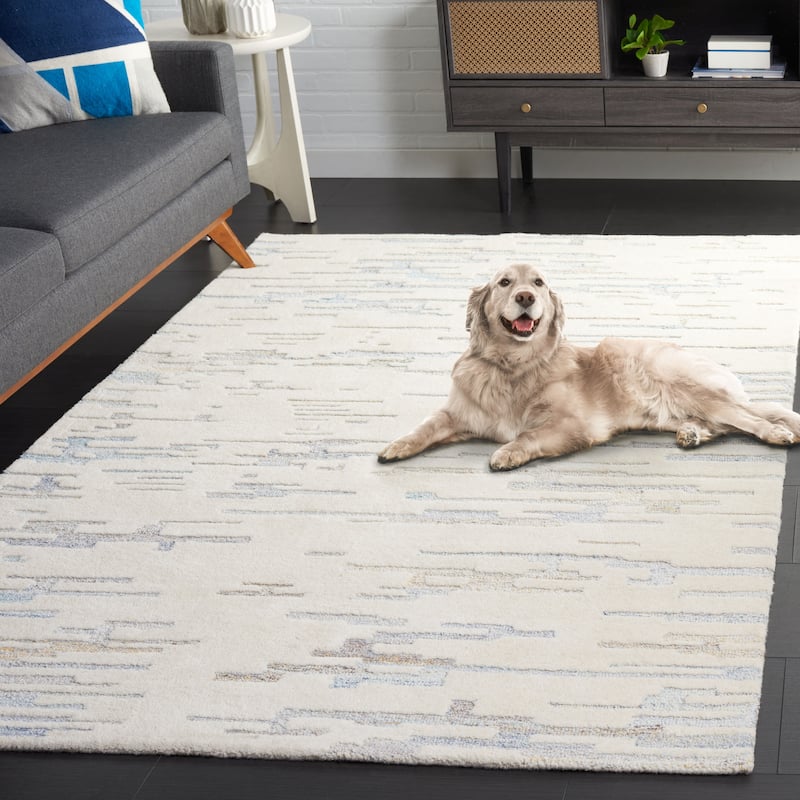 SAFAVIEH Handmade Renewal Camila Contemporary Wool Rug