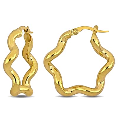 Miadora Wavy Star Hoop Earrings in 10k Yellow Gold