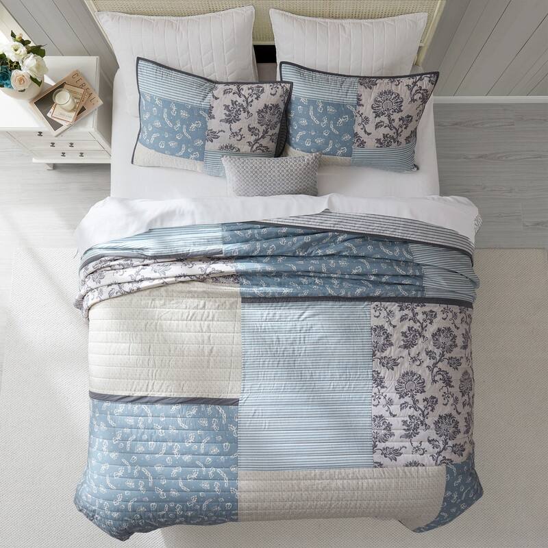 Wonderful Floral Quilt Set 3 Piece Cotton