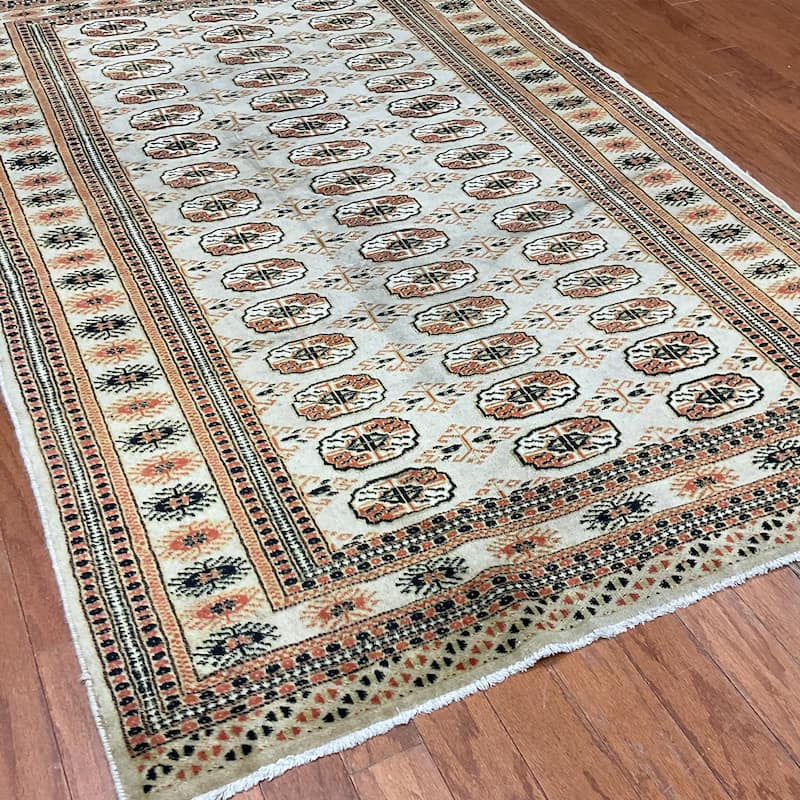 HERAT ORIENTAL Handmade Bokhara Wool Rug - 4'1" x 6'