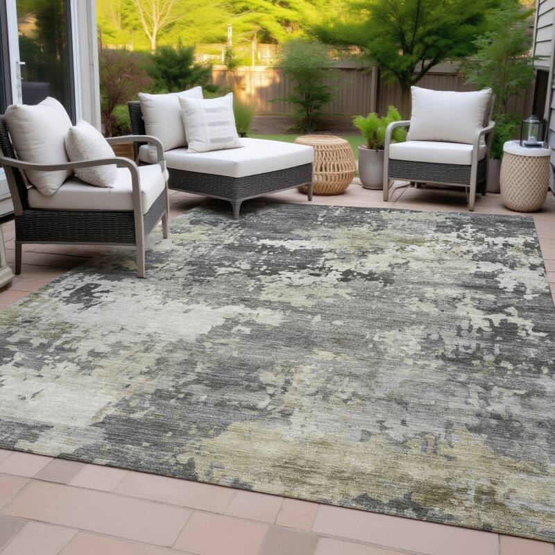 Machine Washable Indoor/Outdoor Contemporary Blend Chantille Rug