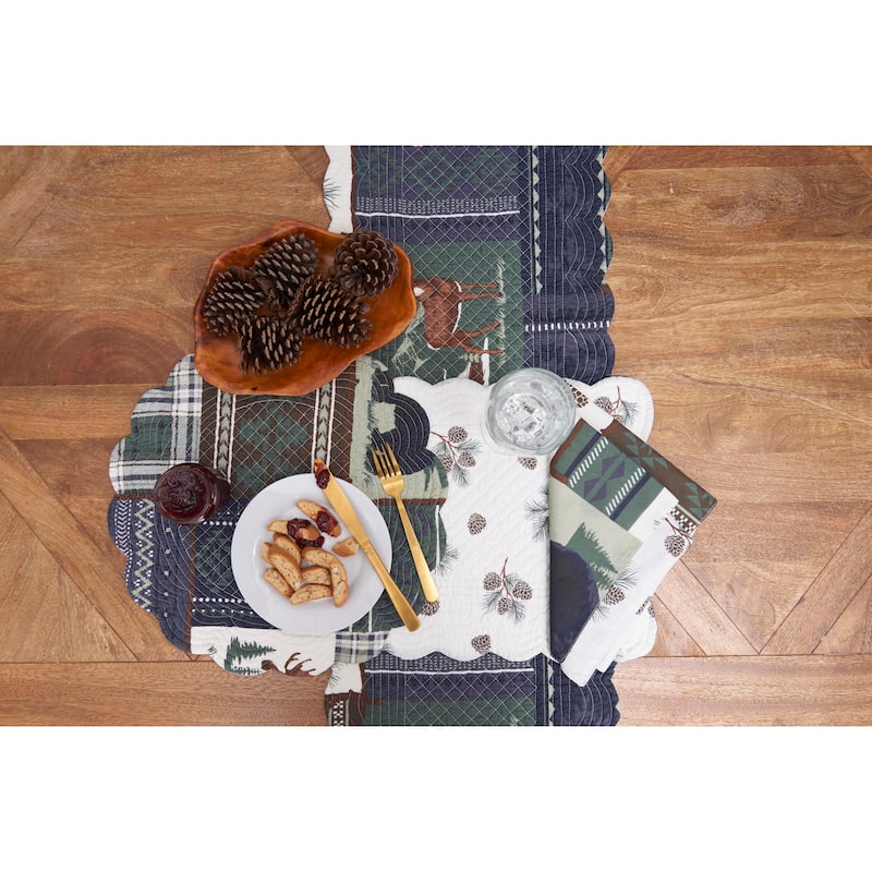 Greenstone Pines Scalloped Placemats Set of 6 Black Bear Moose, 13" x 19"