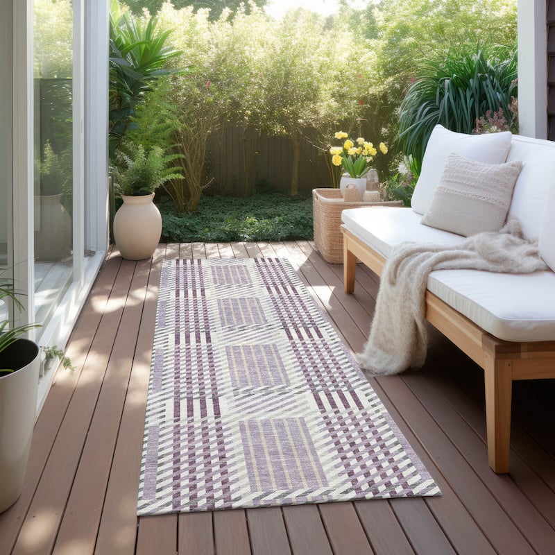 Machine Washable Indoor/ Outdoor Geometric Stripe Chantille Rug - Lavender - 2'3" x 7'6"
