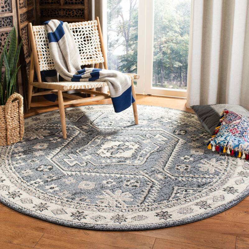 SAFAVIEH Marrakech Bernita Moroccan Boho Tribal Rug - 6'7" Round - Navy/Ivory