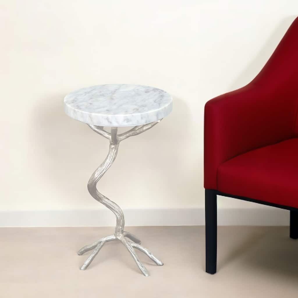HomeRoots 22" Silver And White Marble Round End Table - 12' X '22' X '12
