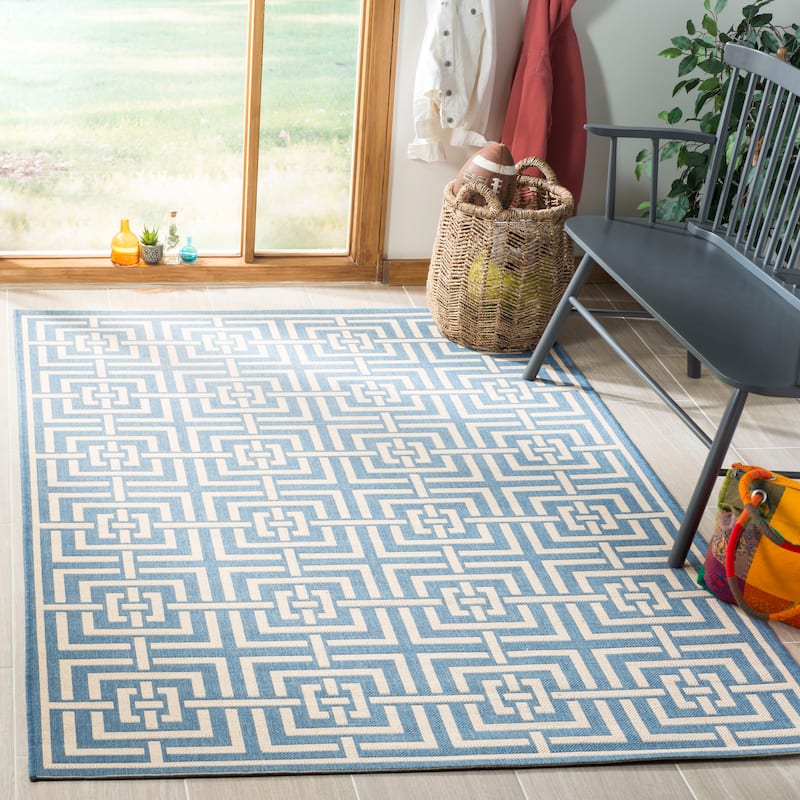 SAFAVIEH Linden Darla Indoor/ Outdoor Waterproof Patio Backyard Rug - 4'x6' - Blue/Creme