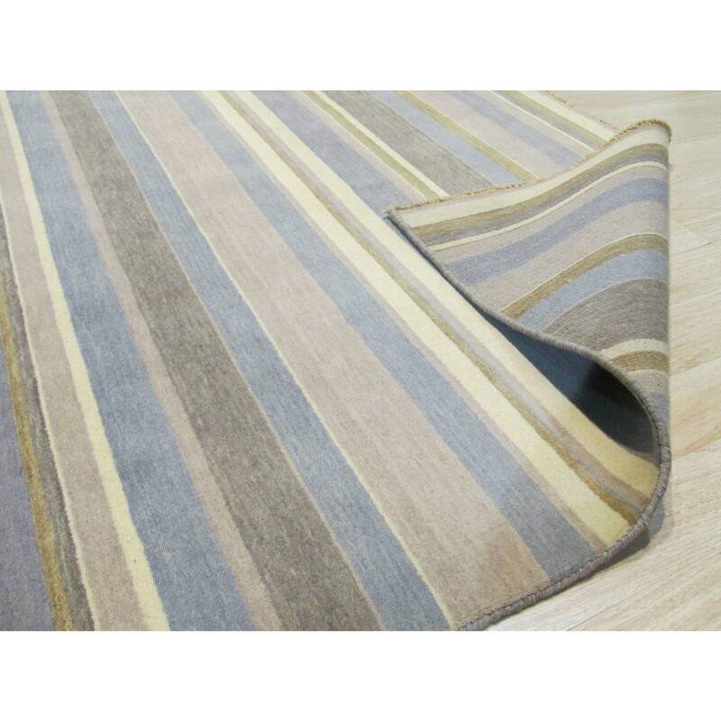 Light Blue/Cream Handmade Wool Transitional Striped Rug, 4' x 6' - Soft striped wool rug with modern charm. - N/A