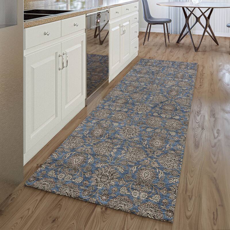 Premium Washable Super Soft Floral Borderless Mayfield Rug - Navy - 2' 3" x 7' 6"