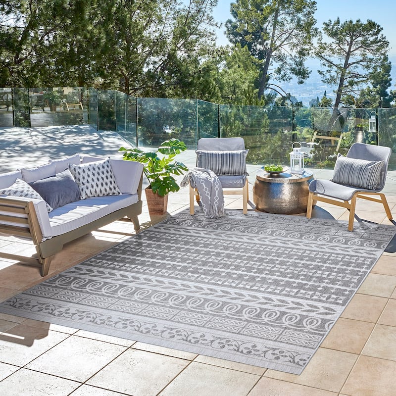 Gertmenian Paseo Burke Bohemian Striped Polypropylene Flatweave Indoor/ Outdoor Area Rug