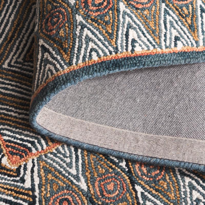 SAFAVIEH Handmade Micro-Loop Hiltrud Modern Wool Rug