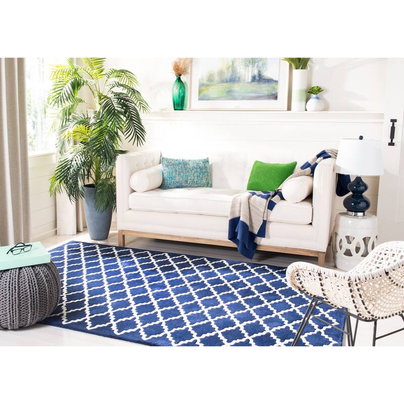 SAFAVIEH Handmade Chatham Slavna Modern Moroccan Wool Rug