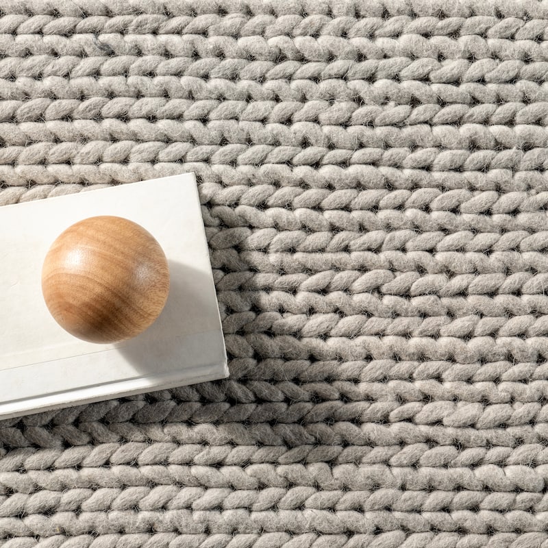Nuloom Drew Casual Wool Area Rug