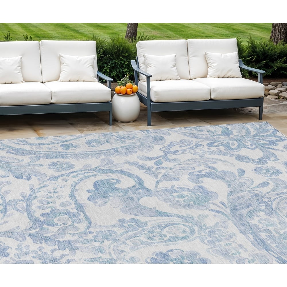 HomeRoots Paisley Transitional Rectangle Outdoor Rug