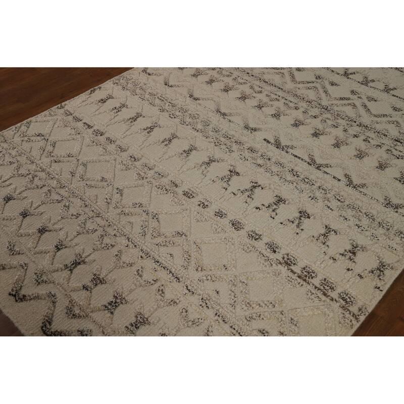 Chevron Style Moroccan Oriental Area Rug Handmade Wool Carpet - 5'1" x 8'2"