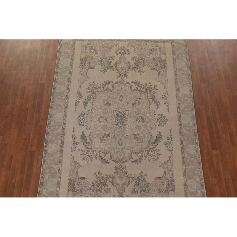Hand Knotted Oriental 100% Wool Carpet Traditional Floral Beige & Ivories Tabriz Area Rug - 10' 1'' X 6' 3''