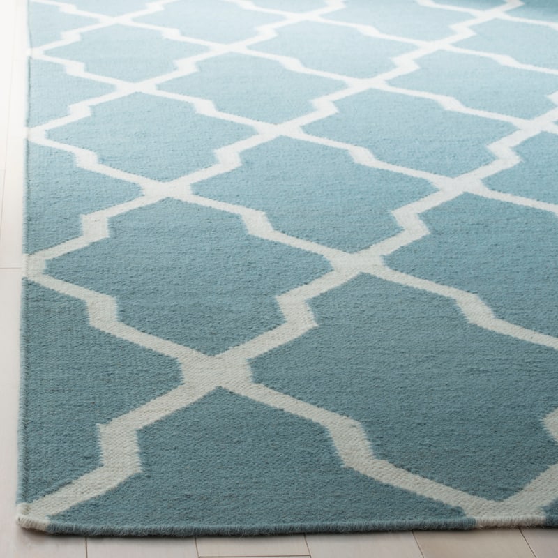 SAFAVIEH Handmade Flatweave Dhurries Chiang Modern Moroccan Wool Rug