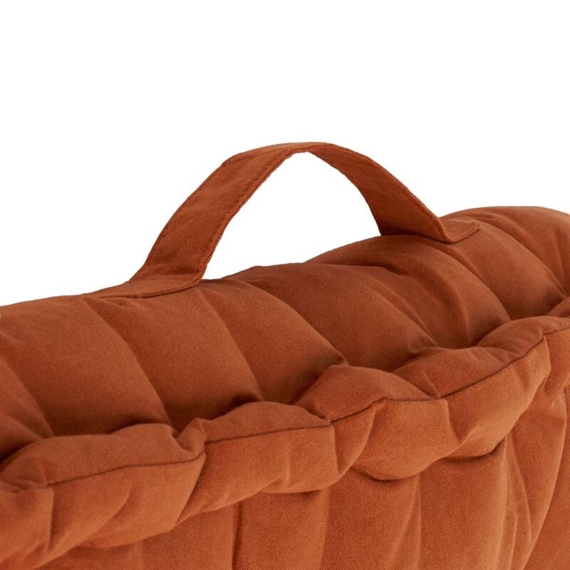 SAFAVIEH Isgard Tufted 18-inch Square Floor Pillow with Insert - Rust - 18Wx18L