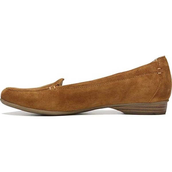 naturalizer saban suede