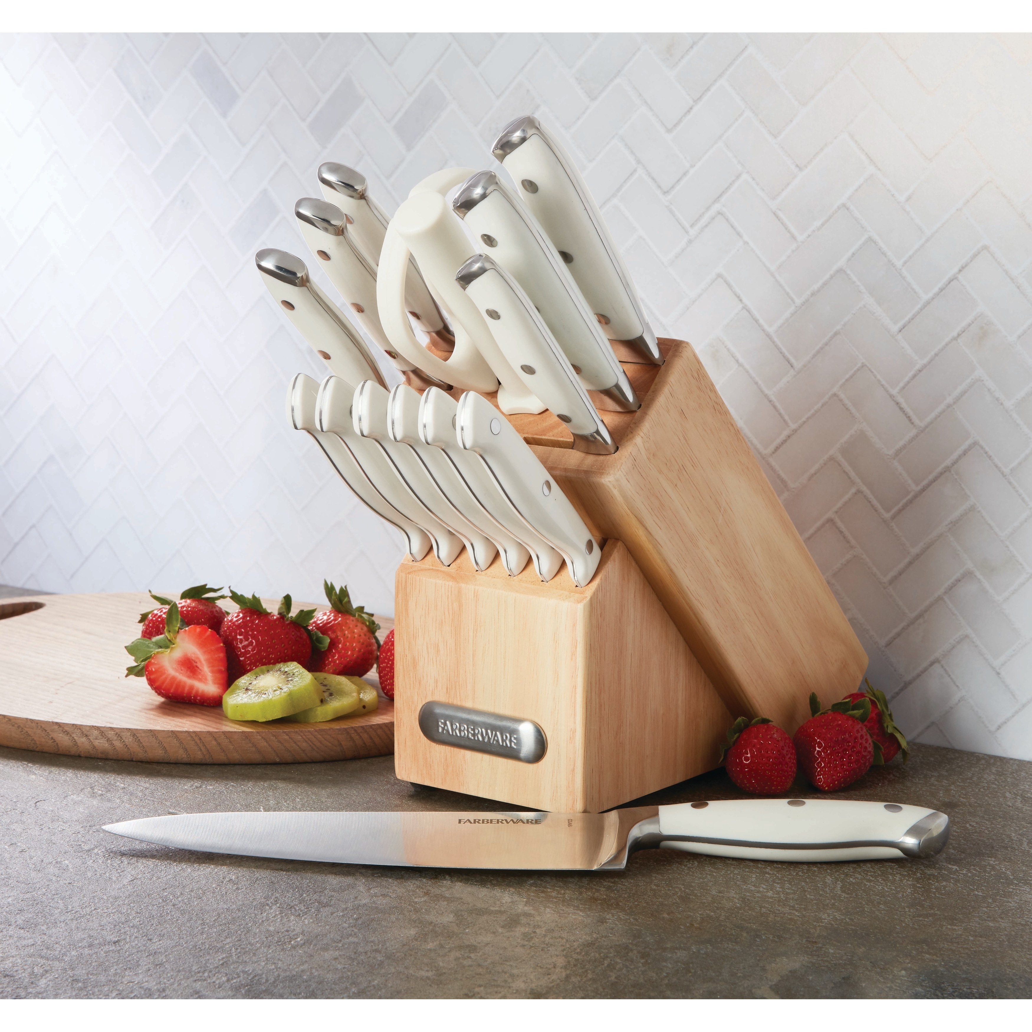 Farberware 15-Piece Forged Triple-Riveted Cutlery Set, White