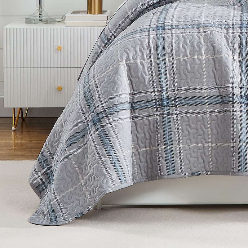 Vilano Plaid 6 piece Quilt Bedding Set